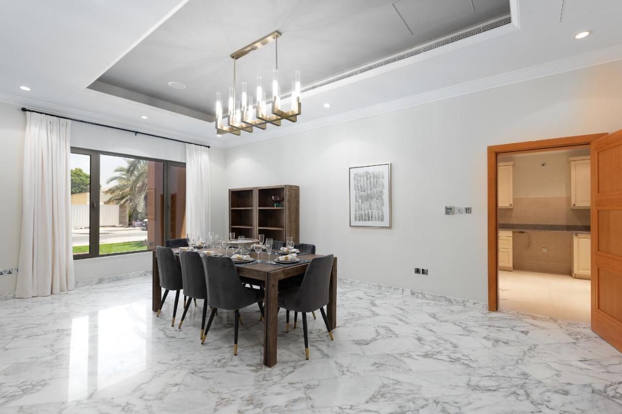 Maison Privee - Prvt Pool & Beach! In Luxury Palm Jumeirah Villa 두바이 외부 사진